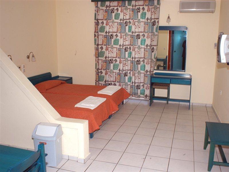 Daisy Hotel Apartments Rethymno Exterior foto