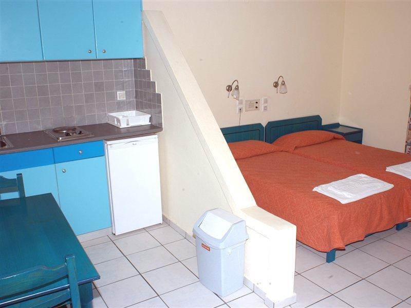 Daisy Hotel Apartments Rethymno Exterior foto